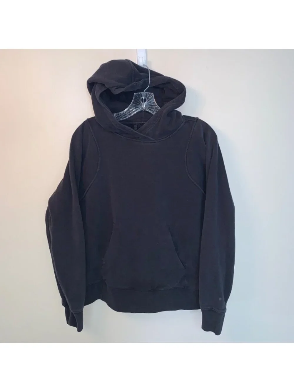 Lululemon Loungeful Hoodie Black 8